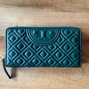 Tory Burch Green Fleming Zip Continental Wallet